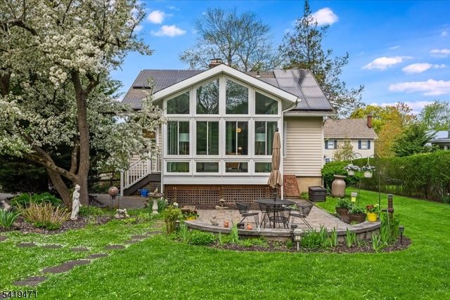 552 Summit Ave, Maplewood Twp., NJ 07040