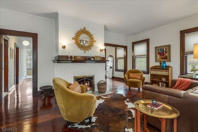 552 Summit Ave, Maplewood Twp., NJ 07040