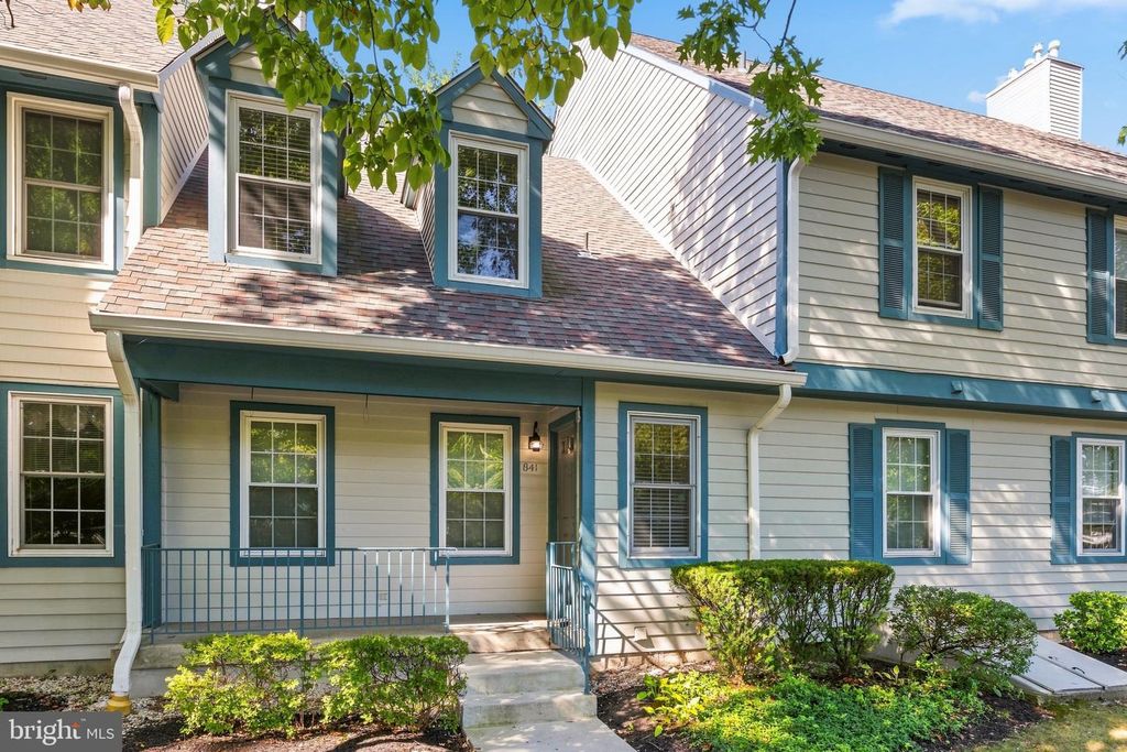 841 WESTFIELD DR, CINNAMINSON, NJ 08077 — exterior