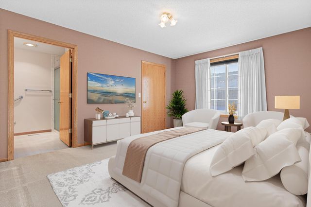 1384 130th Lane NE, Blaine, MN 55434