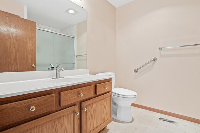 1384 130th Lane NE, Blaine, MN 55434