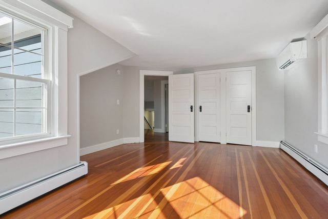 9 Haigh Avenue, East Lyme, CT 06357