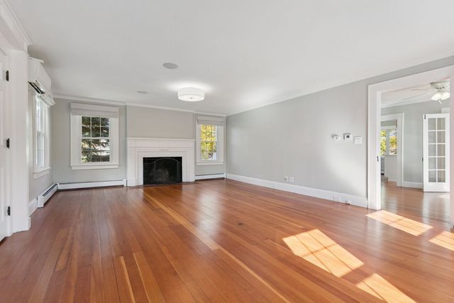 9 Haigh Avenue, East Lyme, CT 06357