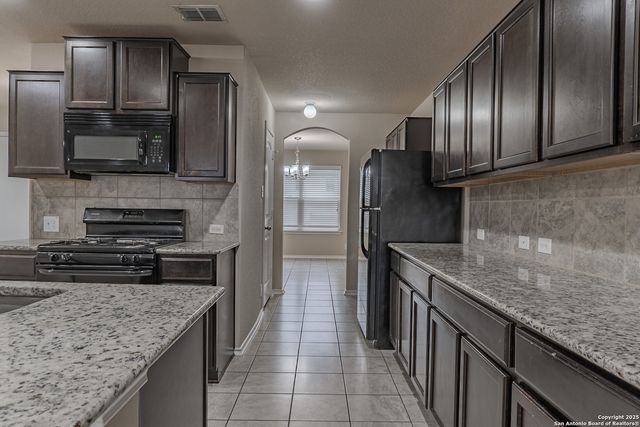 10129 Strasbourg Way, Schertz, TX 78154