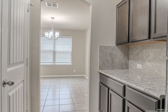 10129 Strasbourg Way, Schertz, TX 78154