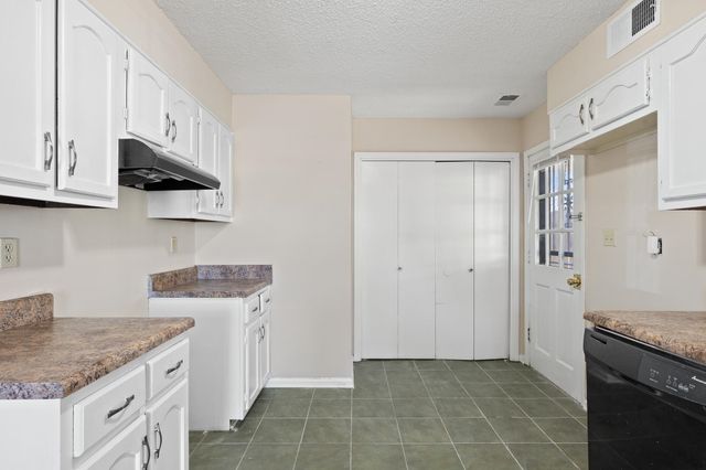 3955 SEAWIND CV, Memphis, TN 38115