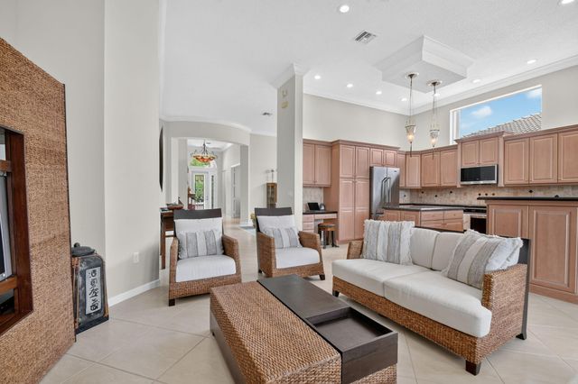 9774 Via Elegante, Wellington, FL 33411