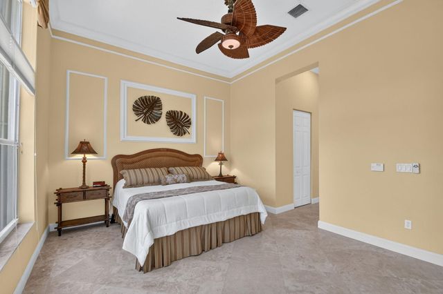 9774 Via Elegante, Wellington, FL 33411