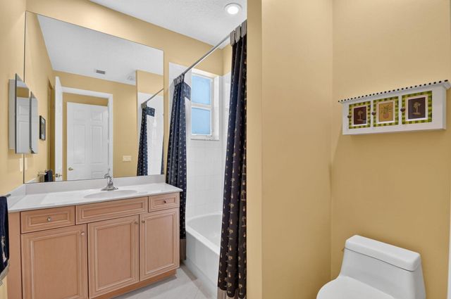 9774 Via Elegante, Wellington, FL 33411