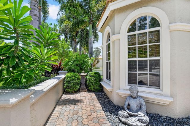 9774 Via Elegante, Wellington, FL 33411