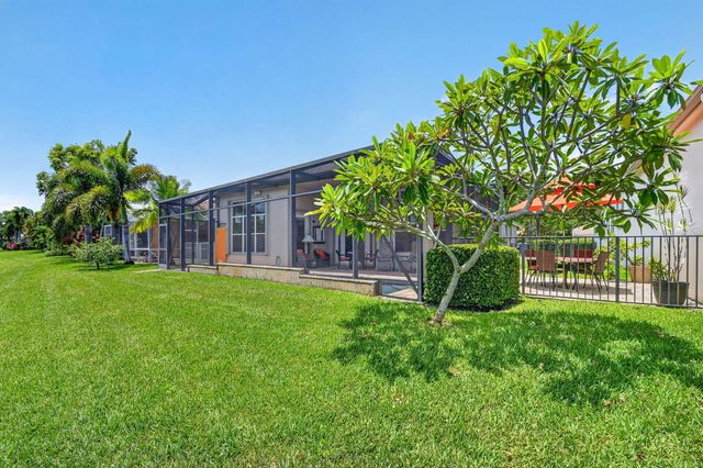 9774 Via Elegante, Wellington, FL 33411