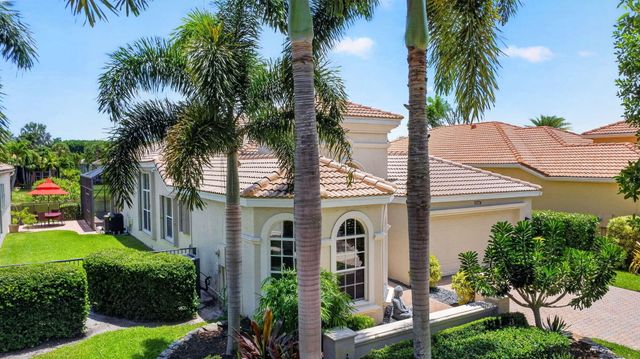 9774 Via Elegante, Wellington, FL 33411
