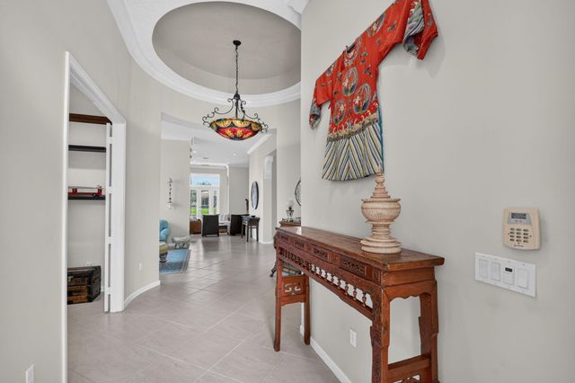 9774 Via Elegante, Wellington, FL 33411