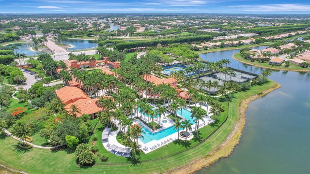 9774 Via Elegante, Wellington, FL 33411