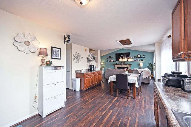 200 Lights Pointe Court, New Richmond, OH 45157