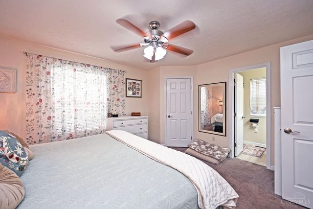 200 Lights Pointe Court, New Richmond, OH 45157