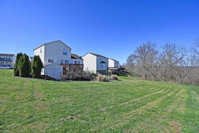 200 Lights Pointe Court, New Richmond, OH 45157