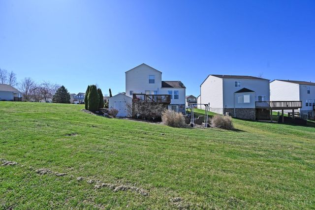 200 Lights Pointe Court, New Richmond, OH 45157