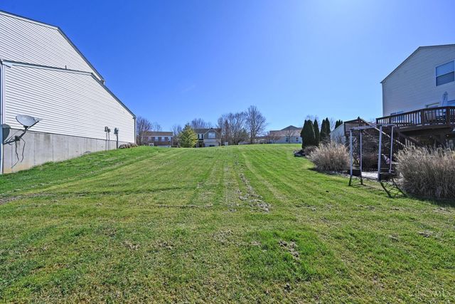 200 Lights Pointe Court, New Richmond, OH 45157