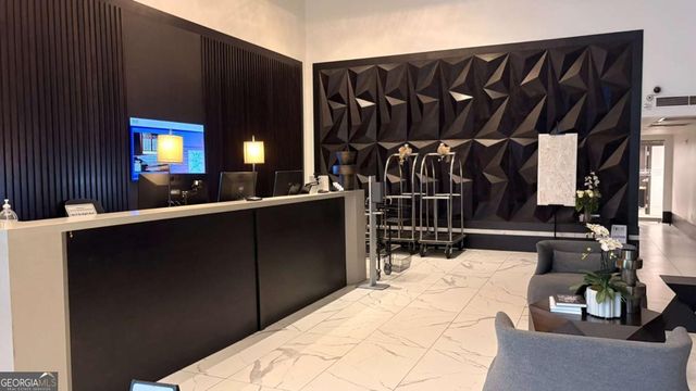 400 W Peachtree Street NW 2905, Atlanta, GA 30308