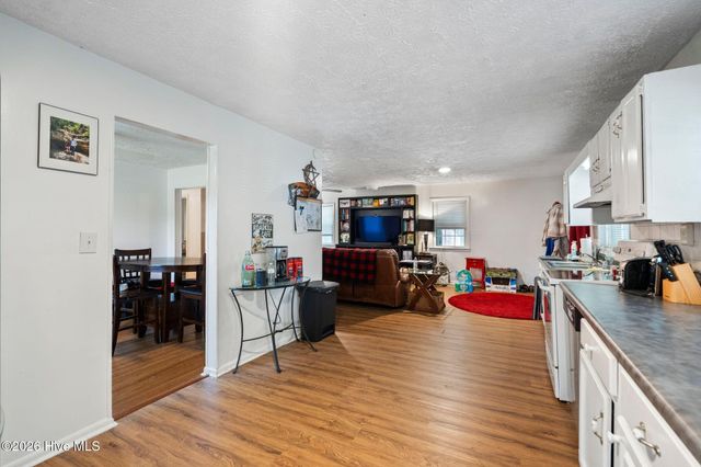 2373 Maco Road NE, Leland, NC 28451
