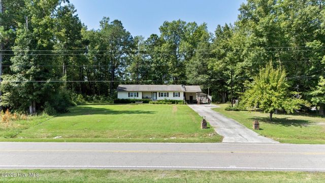 2373 Maco Road NE, Leland, NC 28451