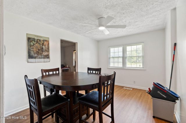 2373 Maco Road NE, Leland, NC 28451