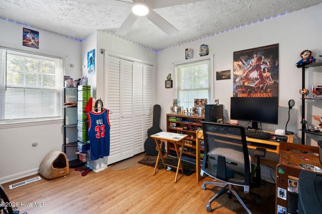2373 Maco Road NE, Leland, NC 28451