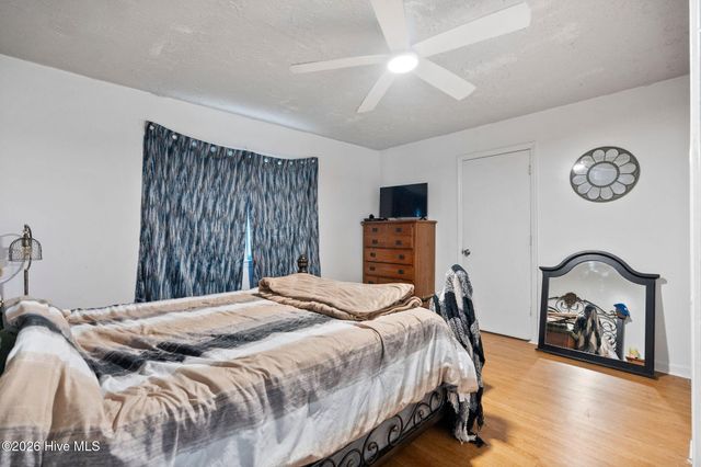 2373 Maco Road NE, Leland, NC 28451