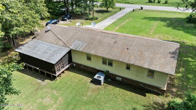 2373 Maco Road NE, Leland, NC 28451