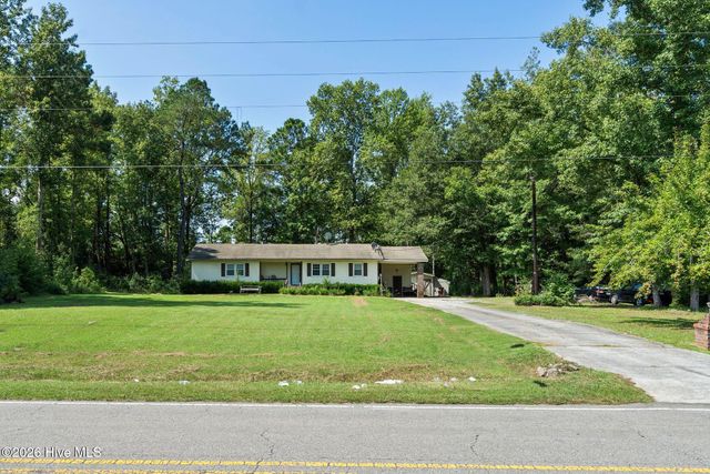 2373 Maco Road NE, Leland, NC 28451