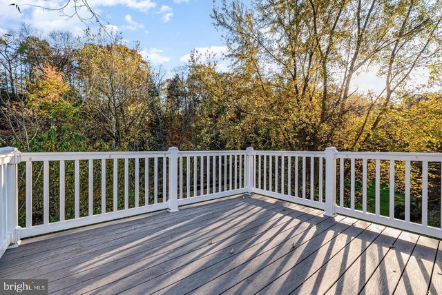 20 BALD CYPRESS CIR, Etters, PA 17319