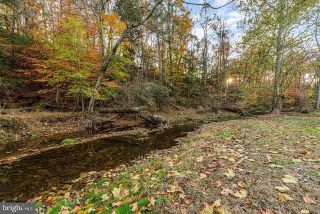 20 BALD CYPRESS CIR, Etters, PA 17319