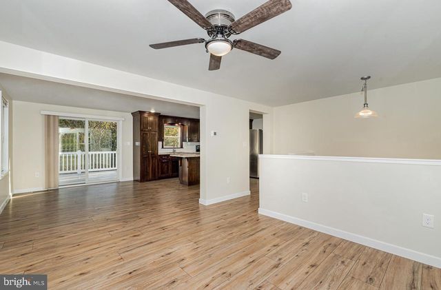 20 BALD CYPRESS CIR, Etters, PA 17319