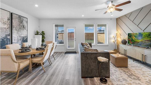 3214 Summercrisp Hollow Lane, Pearland, TX 77581
