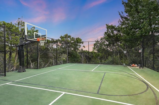 2201 Far Gallant, Austin, TX 78746