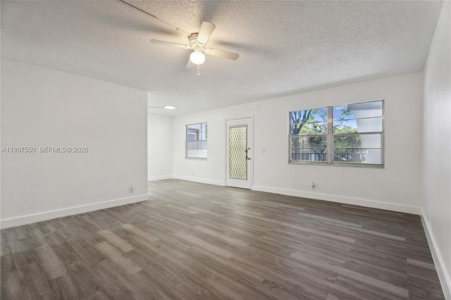 1301 SW 134th Way 213B, Pembroke Pines, FL 33027