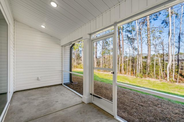 817 Boundary Line Dr. NW, Calabash, NC 28467
