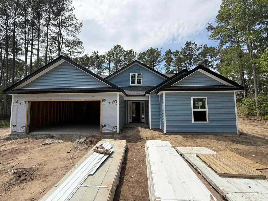 817 Boundary Line Dr. NW, Calabash, NC 28467
