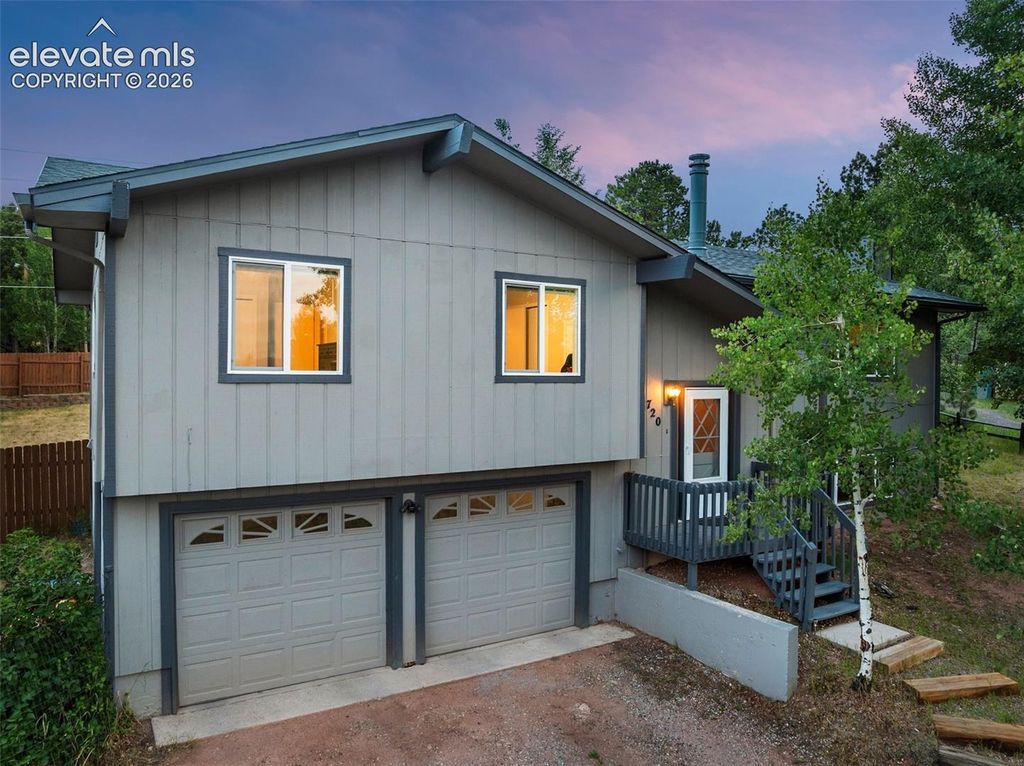 720 W Northwoods Drive, Woodland Park, CO 80863 — exterior