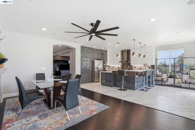 2742 St Andrews Dr, Brentwood, CA 94513