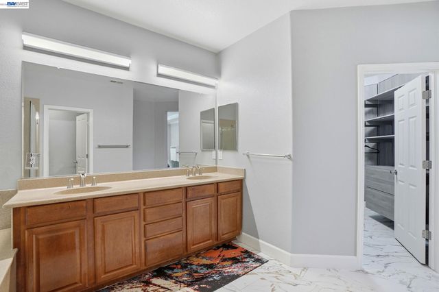 2742 St Andrews Dr, Brentwood, CA 94513