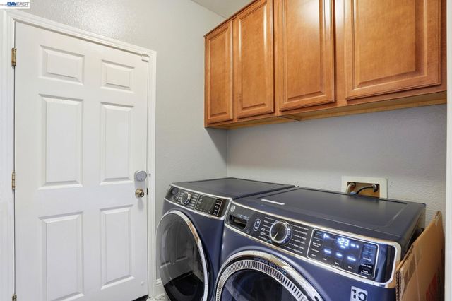 2742 St Andrews Dr, Brentwood, CA 94513