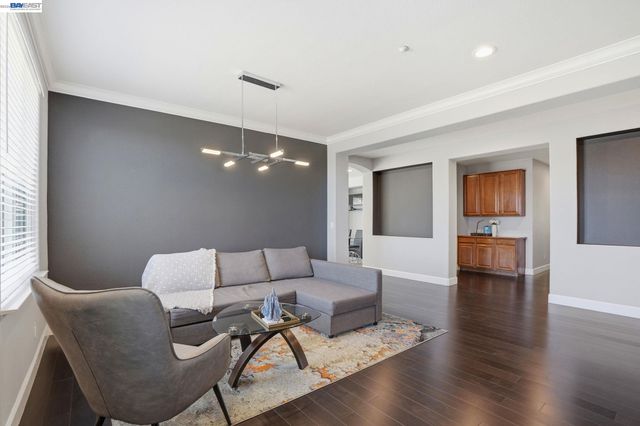2742 St Andrews Dr, Brentwood, CA 94513