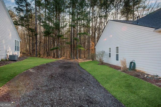 132 Churchcliff Drive, Woodstock, GA 30188