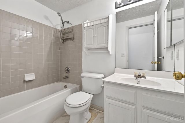 200 Gateway Drive, Milford, OH 45150