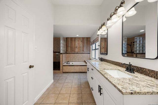 15234 Moonlit Grv, San Antonio, TX 78247