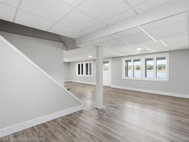 1675 Highland Park Drive, Highland Charter Township, MI 48356