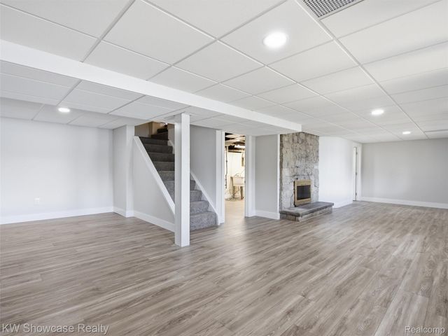 1675 Highland Park Drive, Highland Charter Township, MI 48356