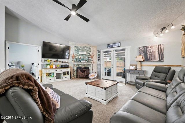 7653 CHELMSFORD Drive, Jacksonville, FL 32244